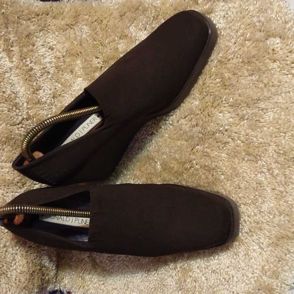 Donald J Pliner Microfiber Wedges